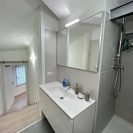 Apartament Square *