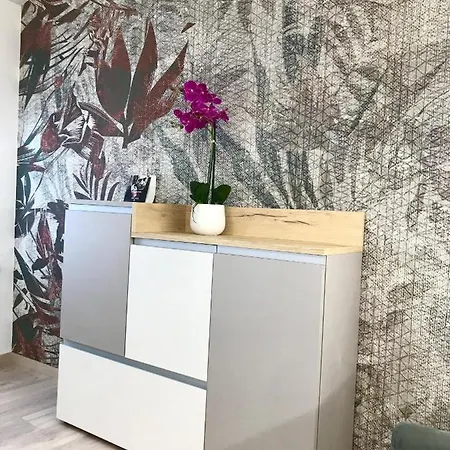 Square Apartament